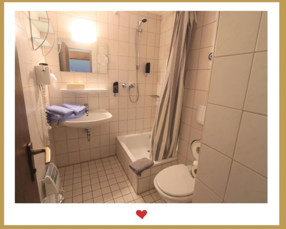 Berghupferl - Do Legst Di Nieda Bed & Breakfast Oberaudorf Ruang foto